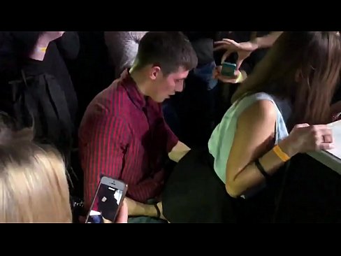 ❤️ Real sex in a Russian nightclub. 18-year-old Russian girl in the anus and vagina fucked in a nightclub ❤️ Super porn at en-us.verhentai.ru ❌️❤