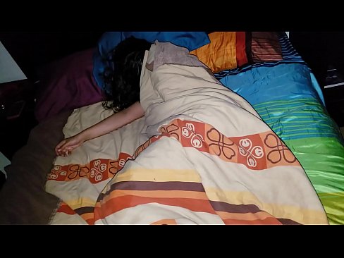 ❤️ Stepson berating his young stepmother while she sleeps. ❤️ Super porn at en-us.verhentai.ru ❌️❤